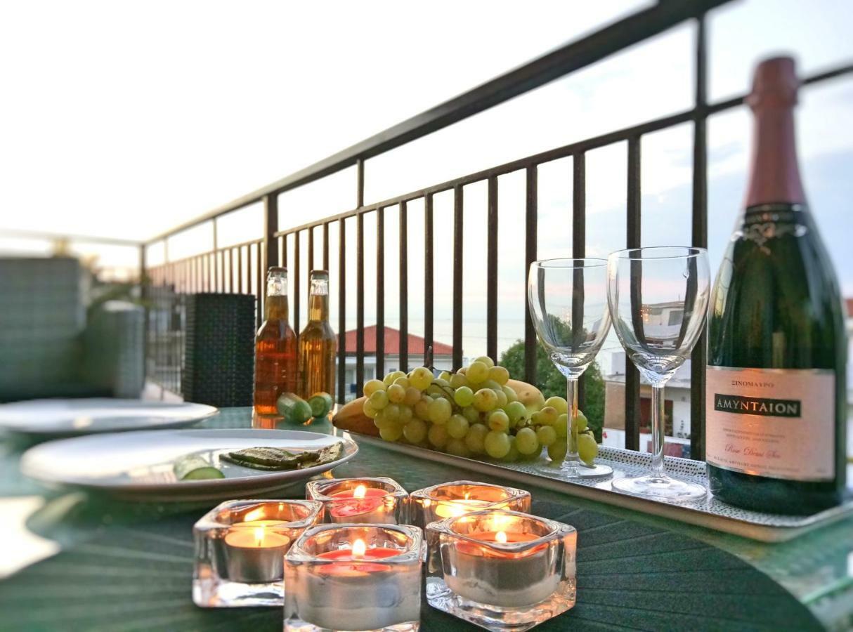 Pure Bliss Luxury Beachfront Apartment With Panoramic Sea Views, Electric Bbq, Gym Equipment And More Агия Триас Екстериор снимка